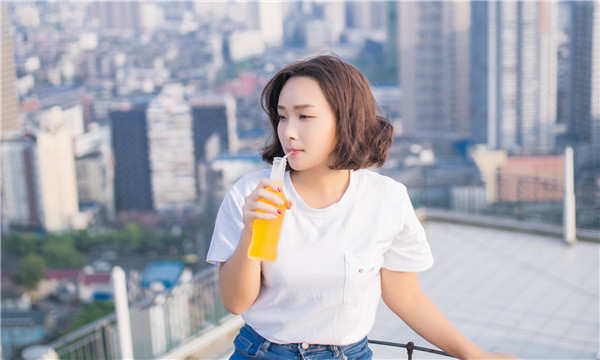 盈江关于试管代生助孕多少钱的详尽分析与指导